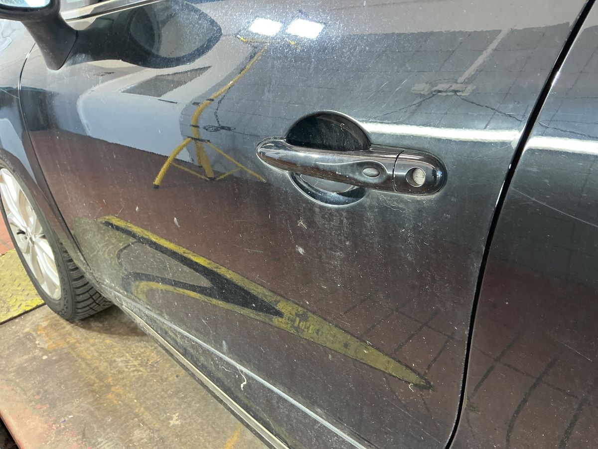 Renault Clio 2019 — photo 57