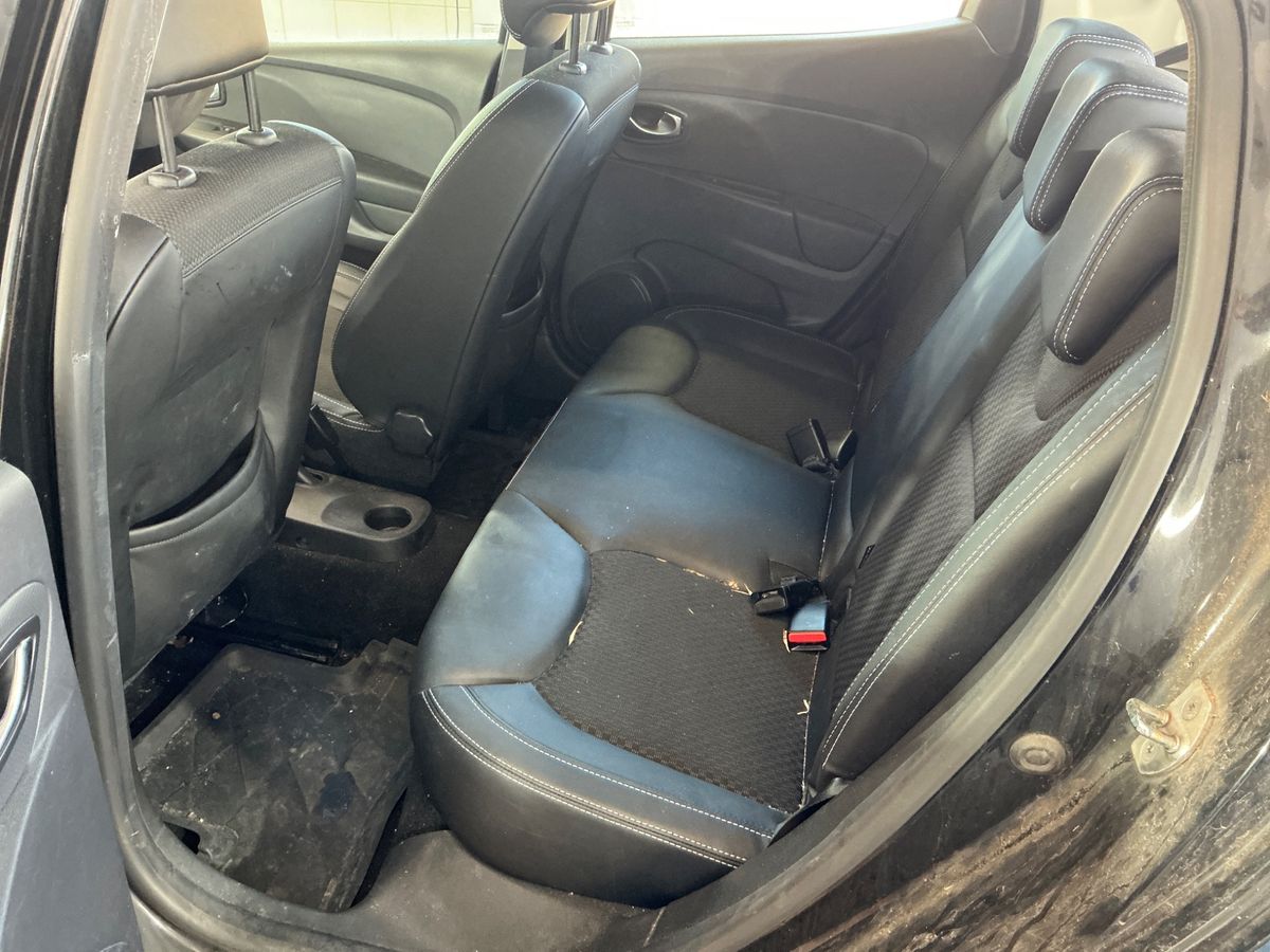 Renault Clio 2019 — photo 49