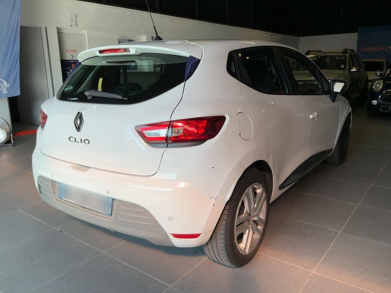 Renault Clio 1.2 Zen — zdjęcie 6
