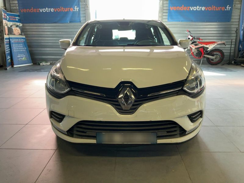 Renault Clio 1.2 Zen — zdjęcie 9