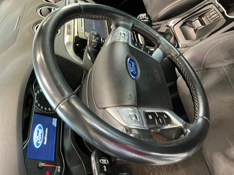 Ford S-Max 2.2 TDCi Titanium 2013 – снимка 40