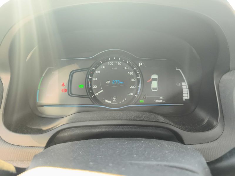 Hyundai IONIQ 1.6 Hybrid Tecno — zdjęcie 12