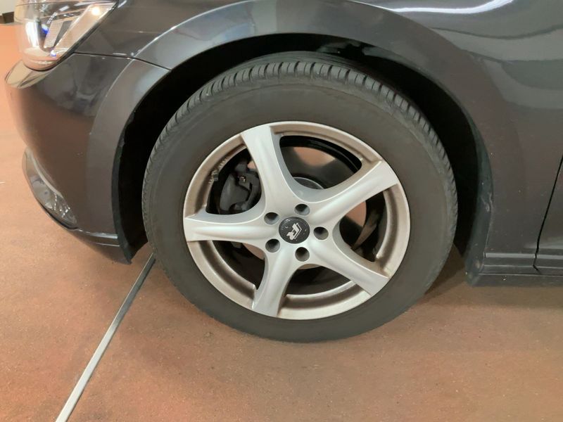 Volkswagen Passat 2.0 TDI Comfortline BlueMotion Tech 2017 – снимка 3