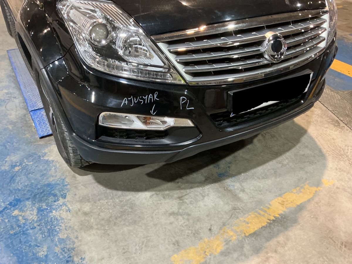 Ssangyong Rexton 2016 — photo 77