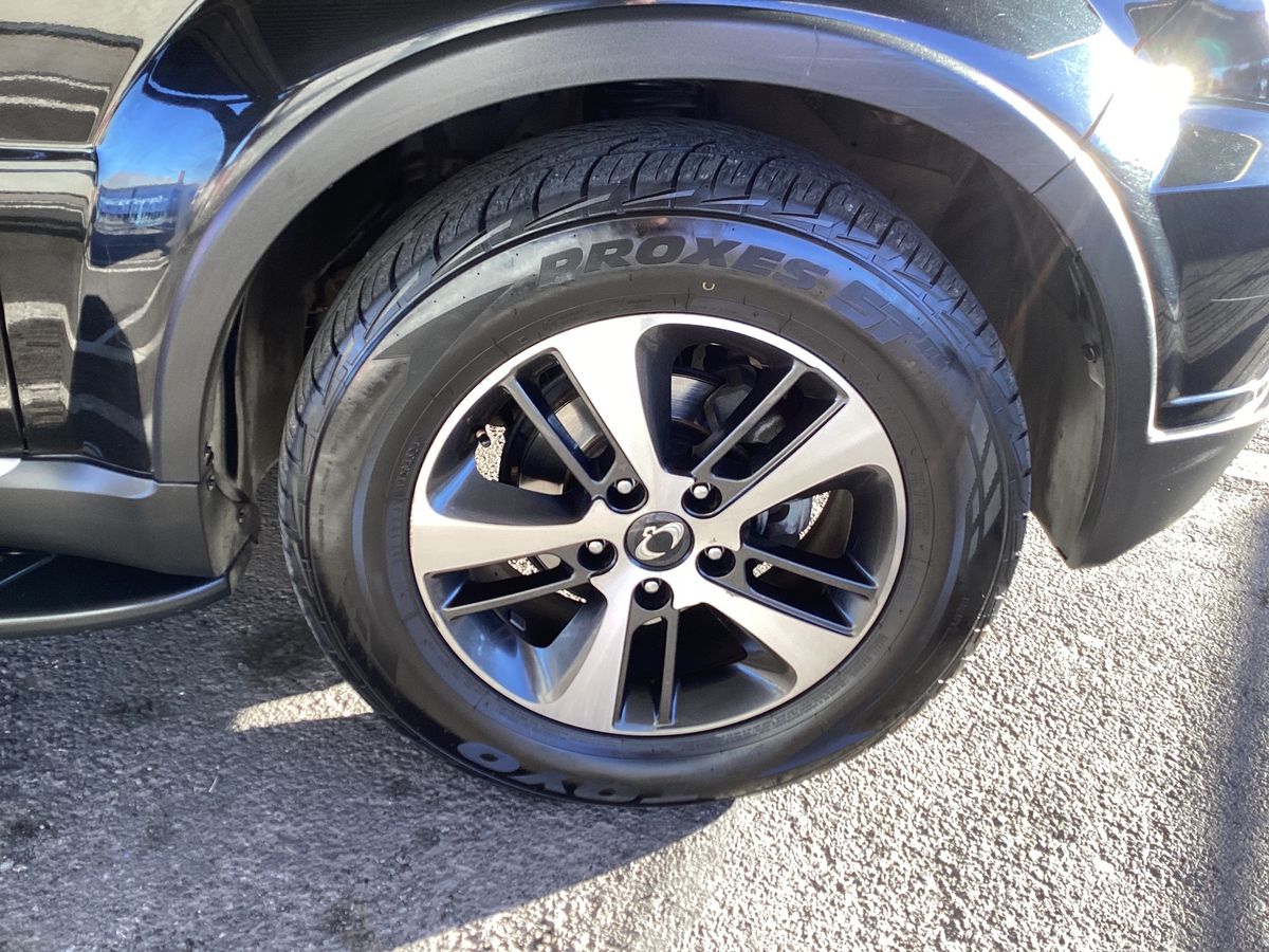 Ssangyong Rexton 2016 — photo 12
