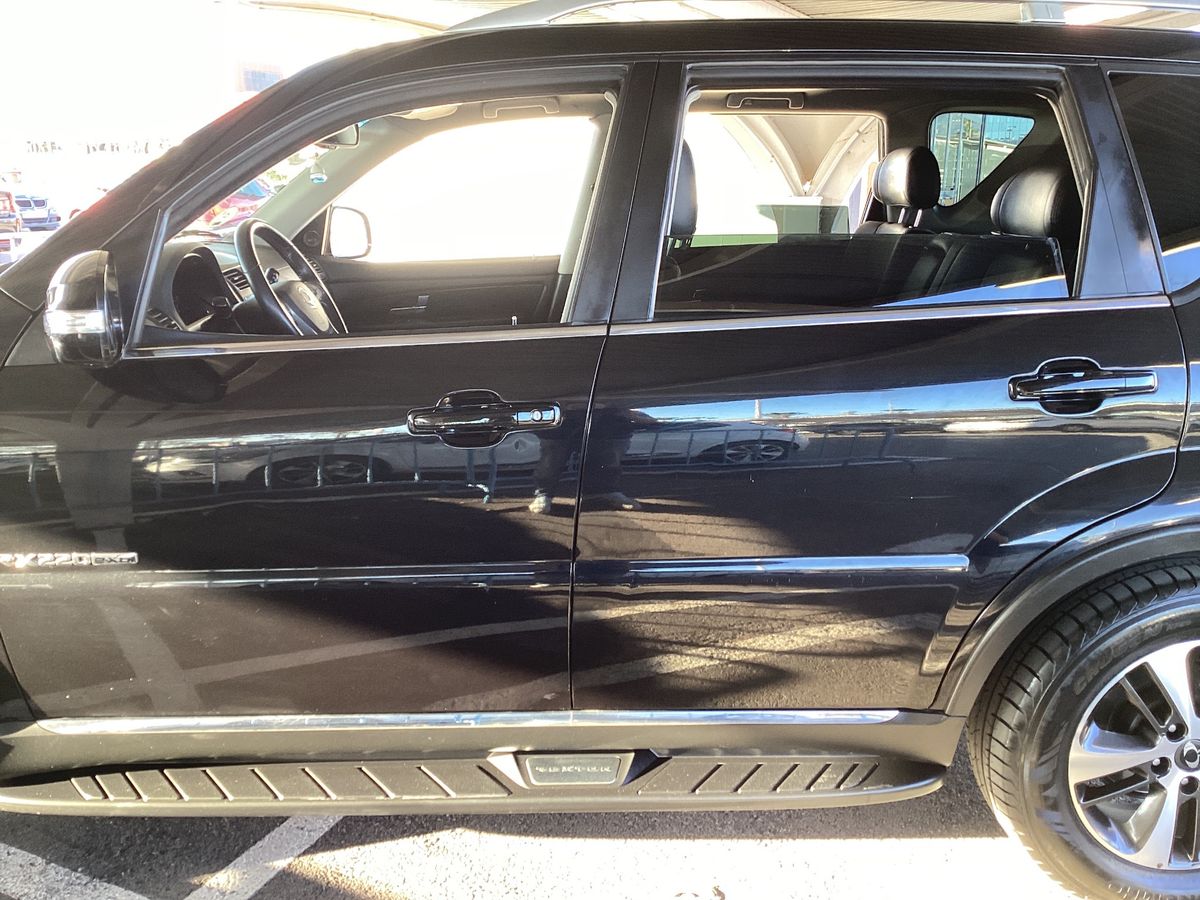 Ssangyong Rexton 2016 — photo 5