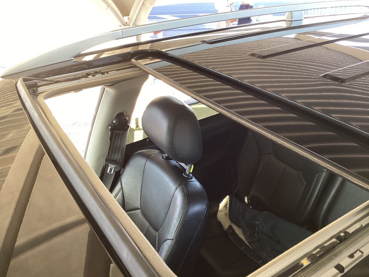 Ssangyong Rexton 2016 — photo 84