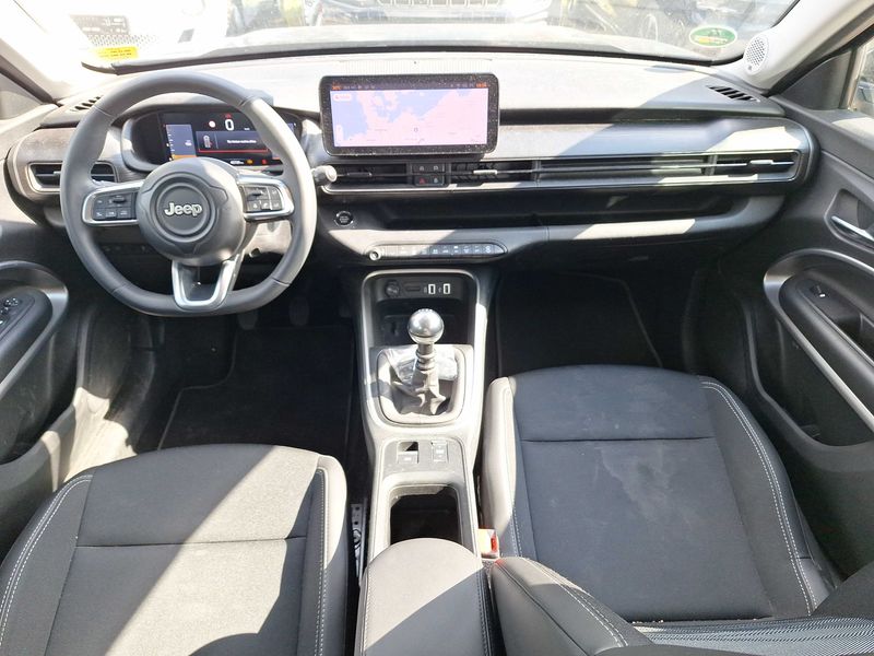 Jeep Avenger 1.2 T-GDI Altitude — zdjęcie 11