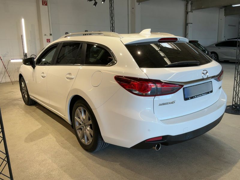 Mazda 6 2.2 Turbodiesel Center-Line — zdjęcie 3