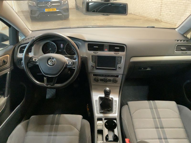 Volkswagen Golf VII 1.0 TSI Comfortline BlueMotion Tech 2015 – снимка 17