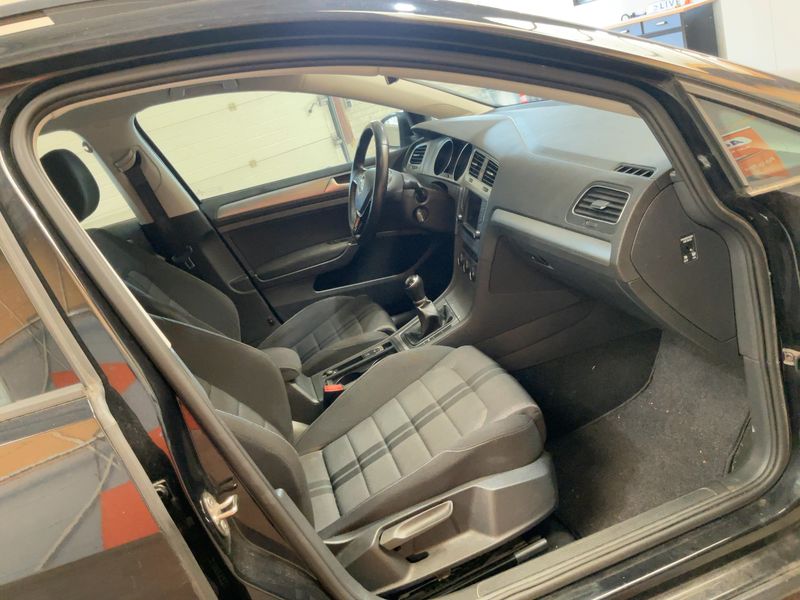 Volkswagen Golf VII 1.0 TSI Comfortline BlueMotion Tech 2015 – снимка 16