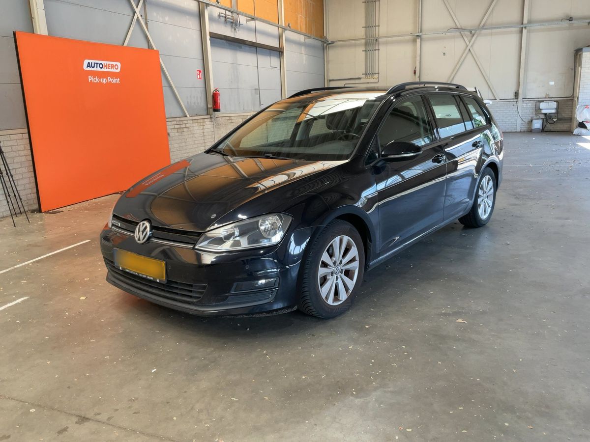 Volkswagen Golf 2015 — photo 1