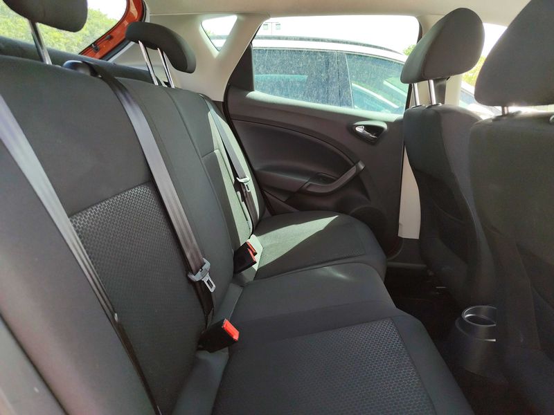 Seat Ibiza 1.4 TDI FR — zdjęcie 14