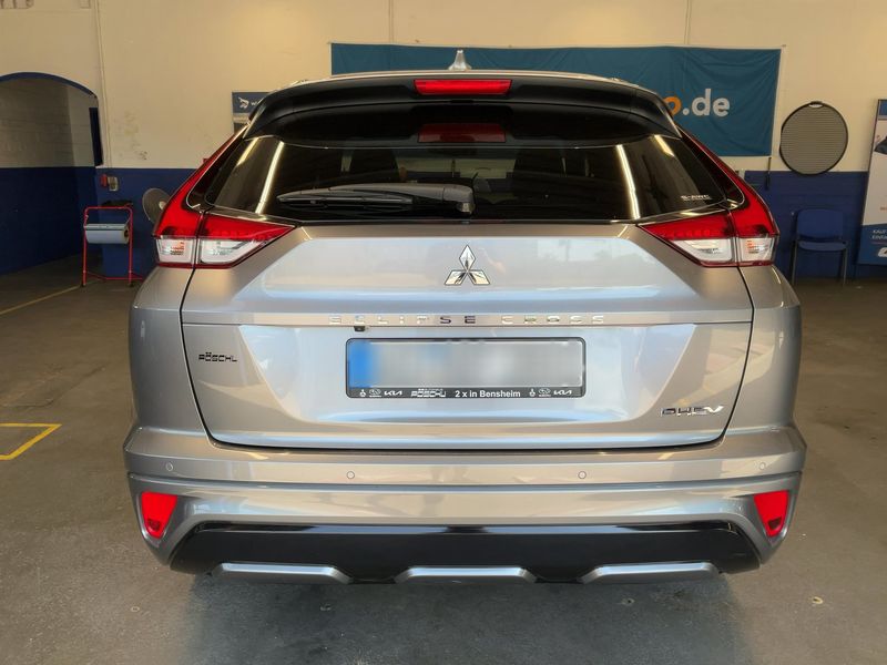 Mitsubishi Eclipse Cross 2.4 Plug-in Hybrid Plus Select Black 4WD — zdjęcie 5