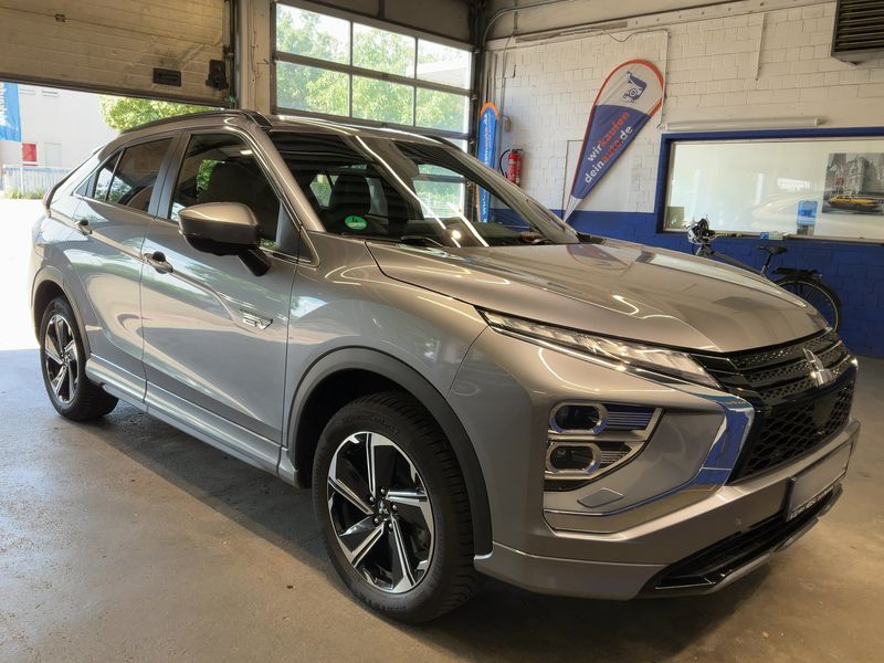 Mitsubishi Eclipse Cross 2.4 Plug-in Hybrid Plus Select Black 4WD — zdjęcie 8
