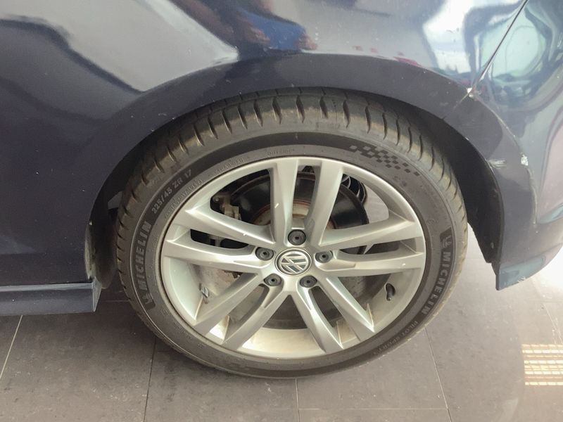 Volkswagen Golf VII 2.0 TDI Sport by R-Line BlueMotion Tech 2014 – снимка 5