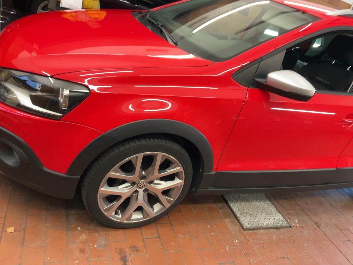 Volkswagen Polo 1.2 TSI CrossPolo BlueMotion Tech