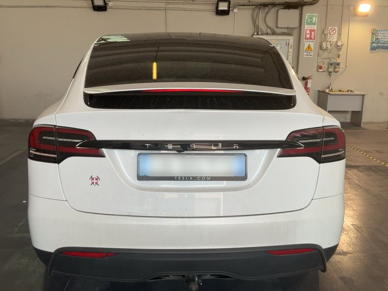 Tesla Model X Max Range — zdjęcie 5