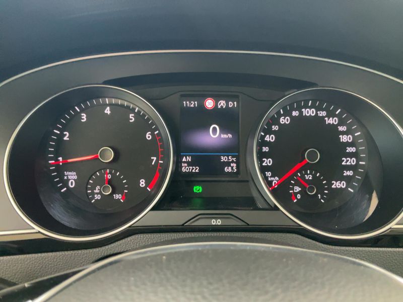 Volkswagen Passat Alltrack 2.0 TSI 4Motion BlueMotion Tech — zdjęcie 13