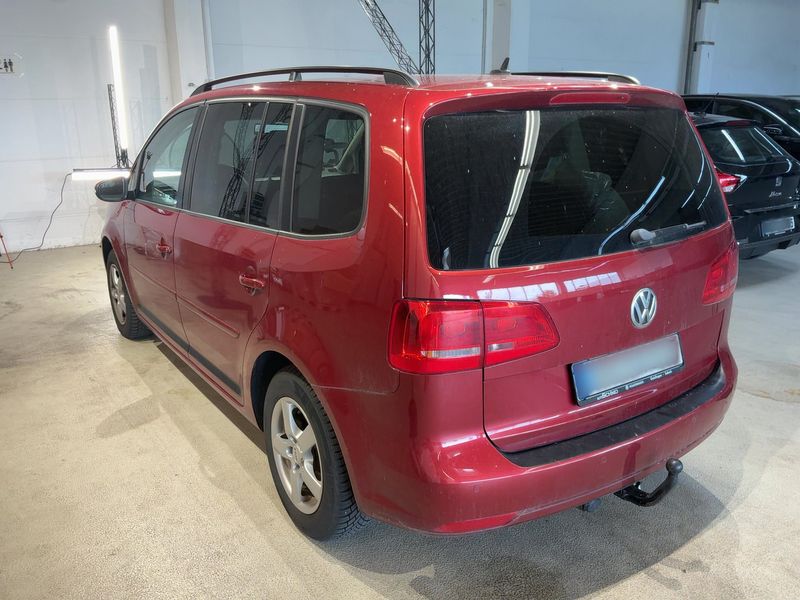 Volkswagen Touran 1.2 TSI Comfortline 2014 – снимка 6