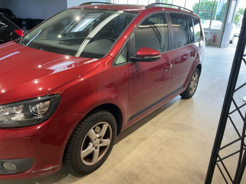 Volkswagen Touran 1.2 TSI Comfortline 2014 – снимка 2