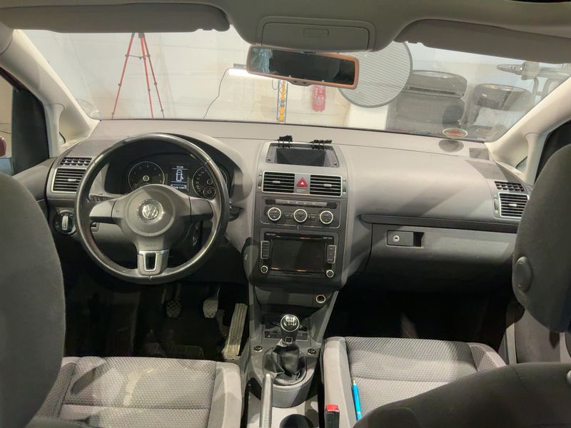 Volkswagen Touran 1.2 TSI Comfortline 2014 – снимка 18