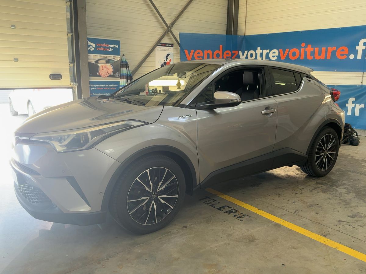 Toyota C-HR d'occasion