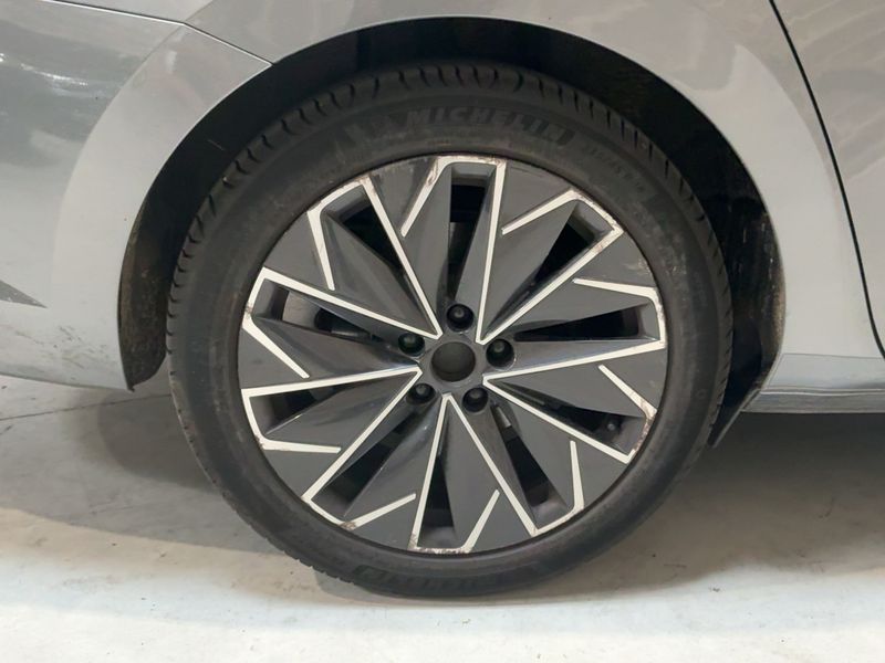 Skoda Superb 2.0 TDI L&K 2022 – снимка 9