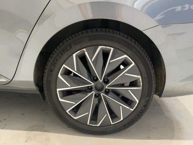 Skoda Superb 2.0 TDI L&K 2022 – снимка 5