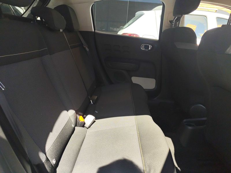 Citroen C3 1.2 PureTech Shine — zdjęcie 14