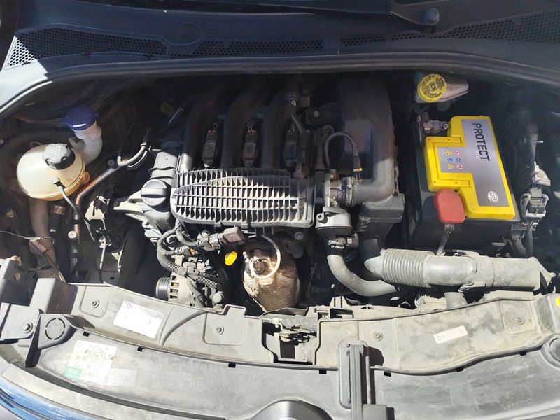 Citroen C3 1.2 PureTech Shine — zdjęcie 8