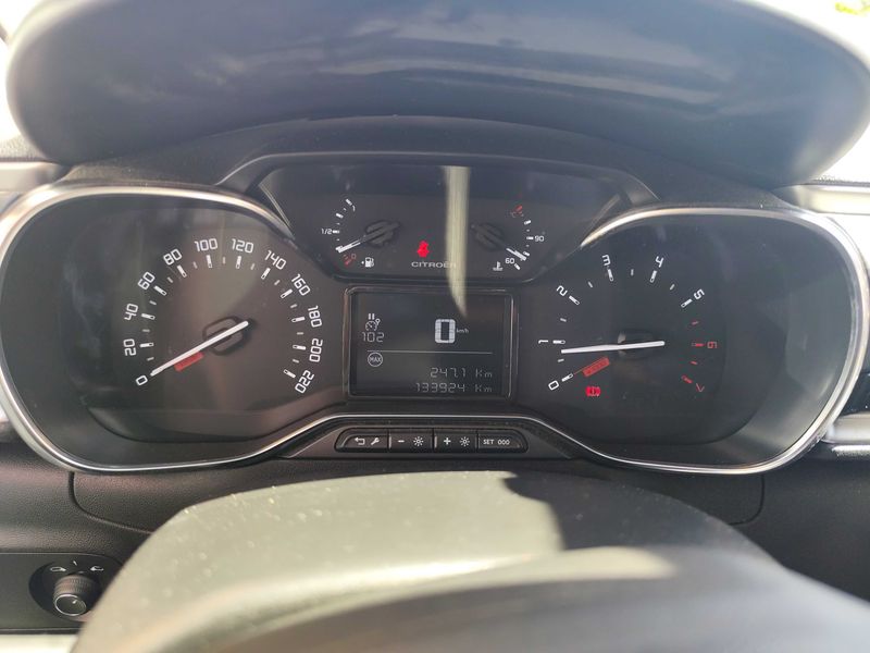 Citroen C3 1.2 PureTech Shine — zdjęcie 12