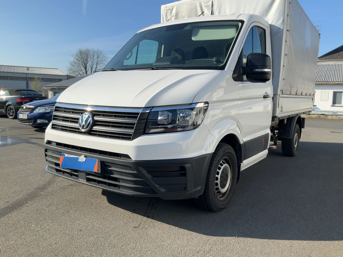 Volkswagen Crafter 2018 — photo 1