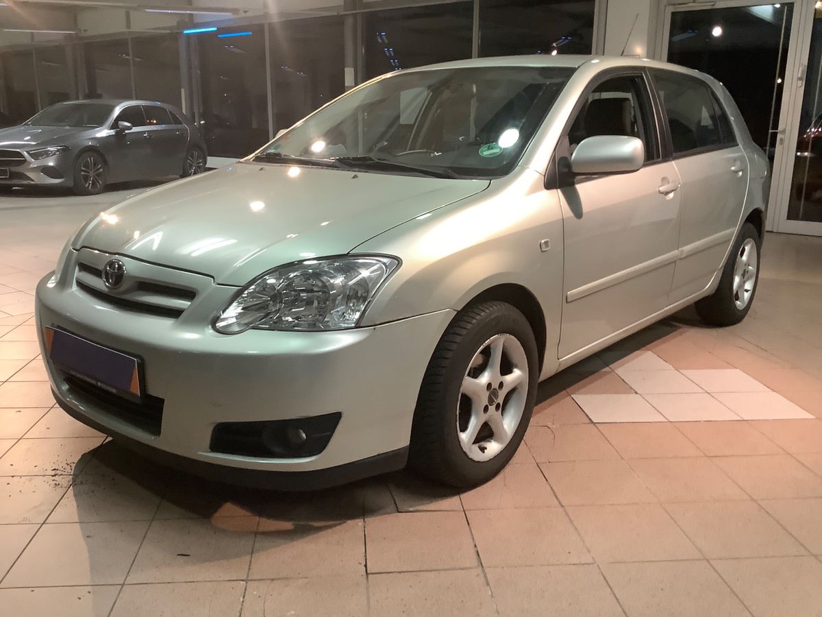 Toyota Corolla 1.6 Compact Sol