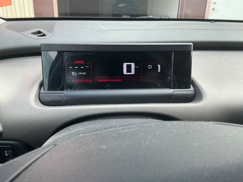 Citroen C4 Cactus 1.2 e-VTi Feel 2015 – снимка 19
