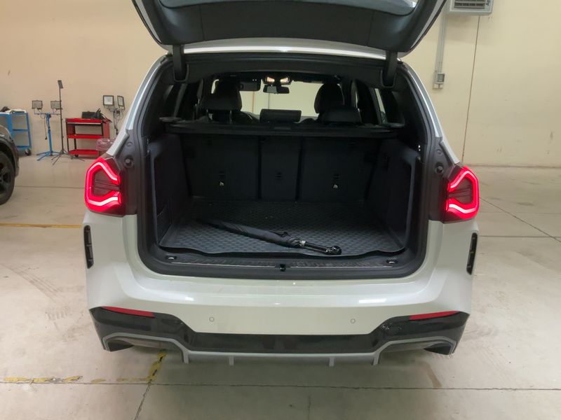 BMW iX3 electric drive 210 kW Inspiring — zdjęcie 10