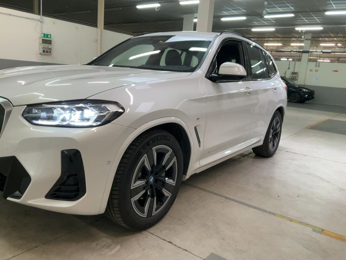 BMW iX3 d'occasion