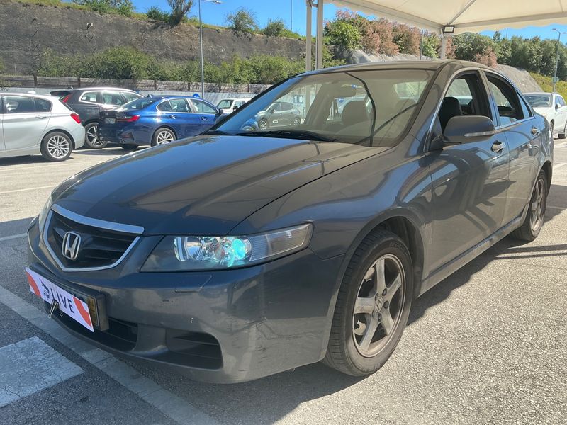 Honda Accord 2.2 CTDI I-CTDi Executive — zdjęcie 1