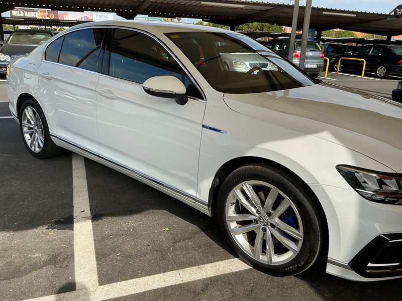 Volkswagen Passat 1.4 GTE — zdjęcie 8