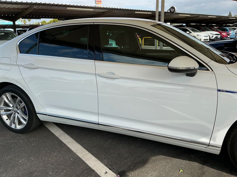Volkswagen Passat 1.4 GTE — zdjęcie 7