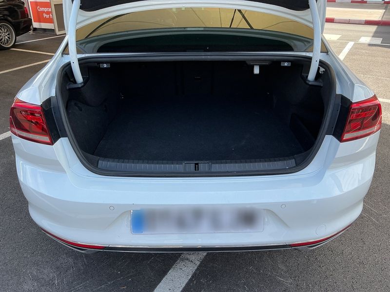 Volkswagen Passat 1.4 GTE — zdjęcie 10