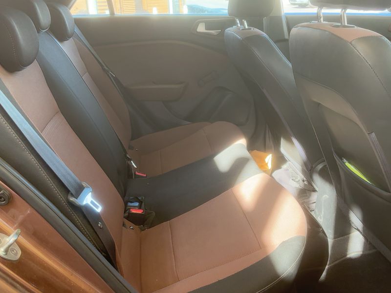 Hyundai i20 1.2 Initia — zdjęcie 14