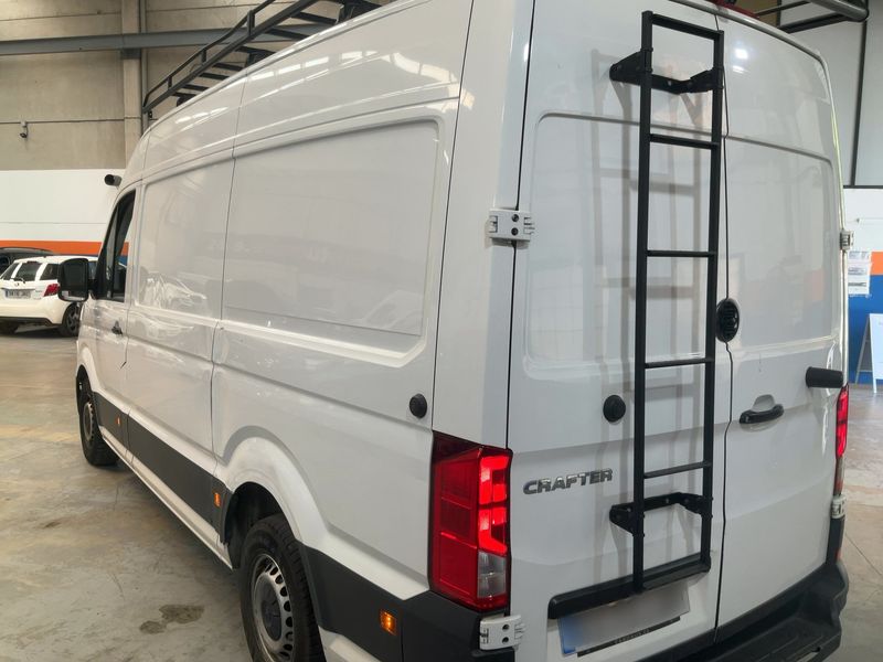 Volkswagen Crafter 2.0 TDI Kasten 30 Trendline mittellang Hochdach FWD — zdjęcie 3