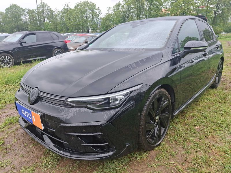 Golf VIII 2.0 TSI R Black Edition 4Motion