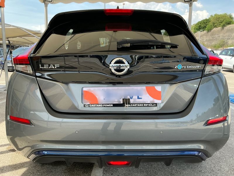 Nissan Leaf electric drive 110 kW N-Connecta — zdjęcie 5