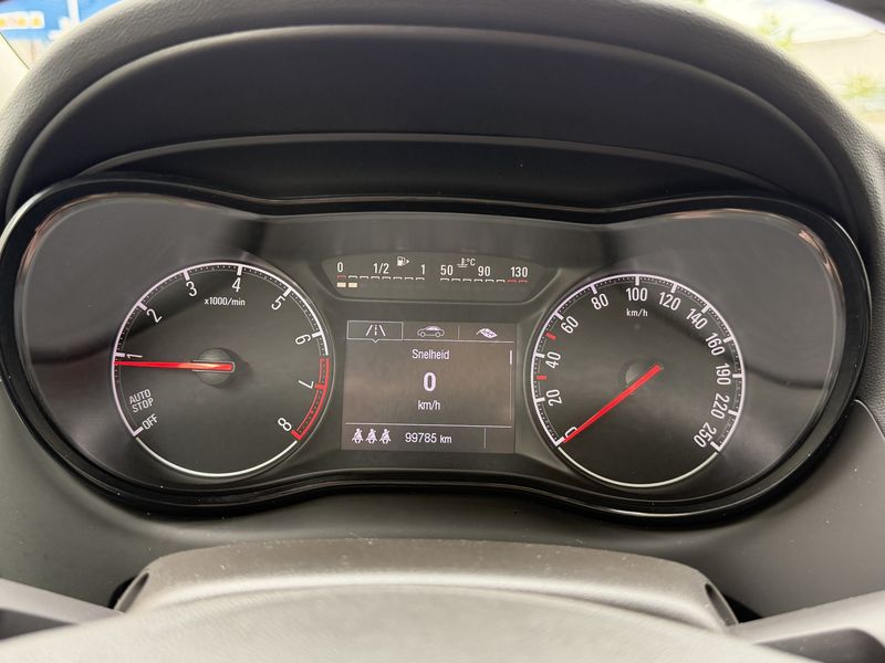 Opel Zafira Tourer 1.6 SIDI Turbo 120 Jahre — zdjęcie 12