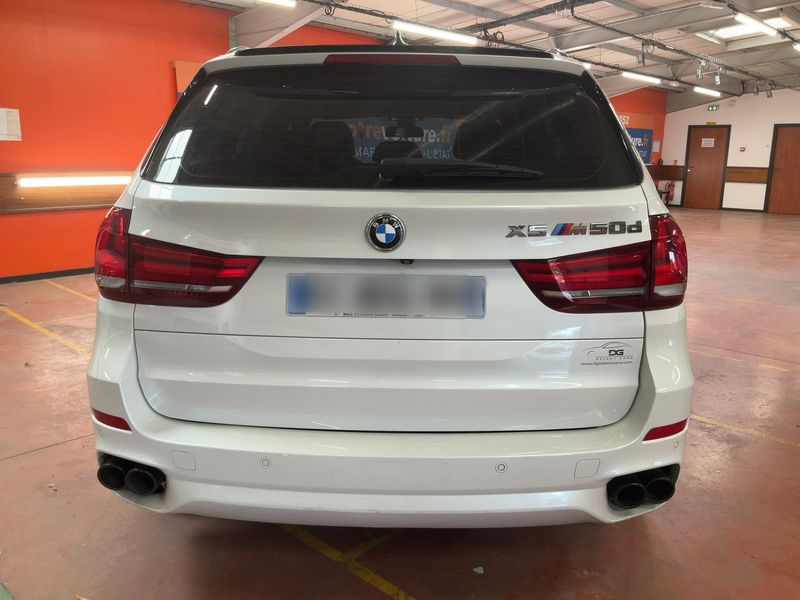 BMW X5 M50d — zdjęcie 5