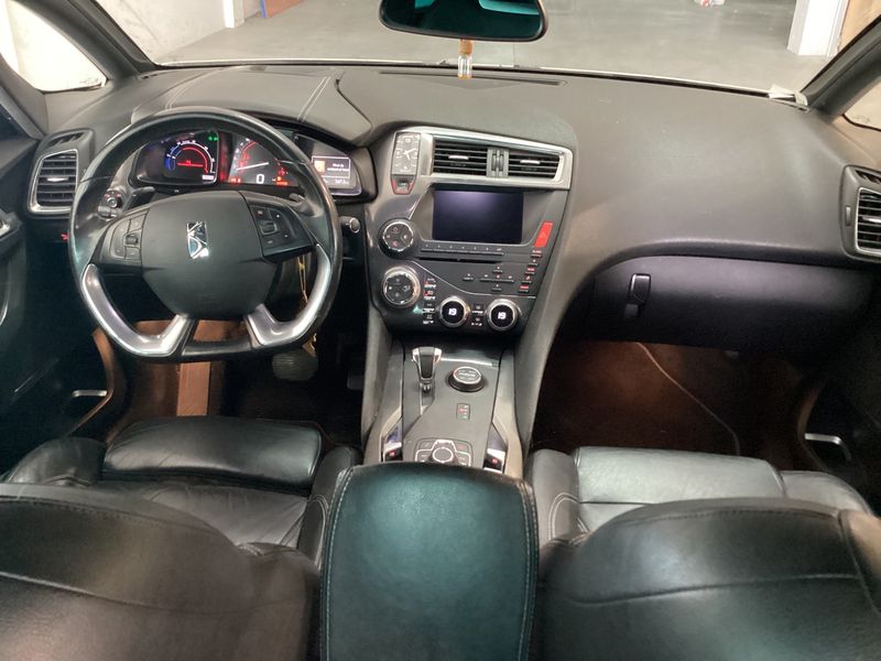 Citroen DS5 2.0 HDi Hybrid4 Business — zdjęcie 12