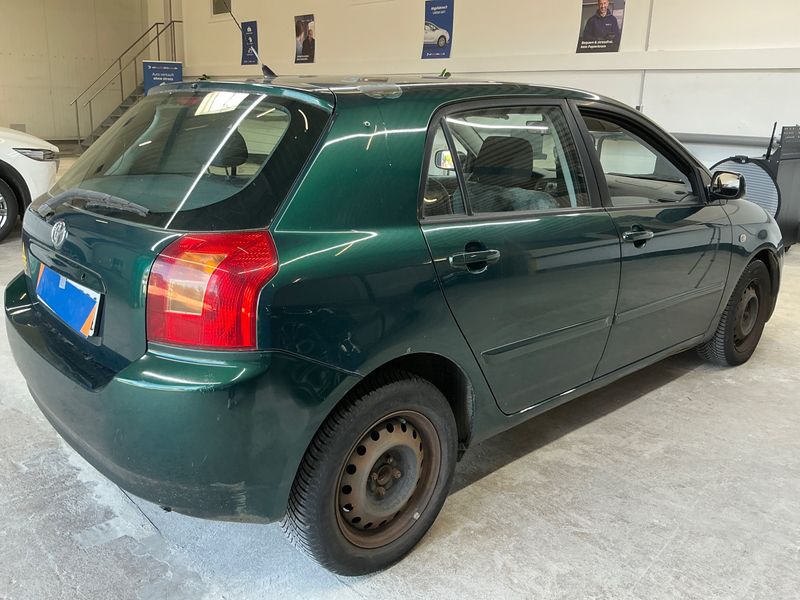 Toyota Corolla 1.4 Compact — zdjęcie 2