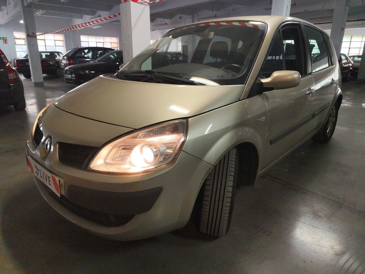 Renault Scenic 2.0 DCi Dynamique